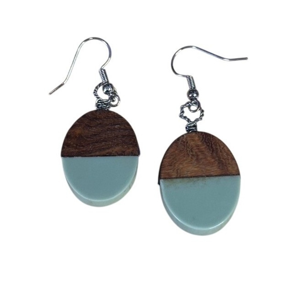 Wood and Sage‎ Green Resin Oval Drop Earrings Silver Tone French Wire Boho Style